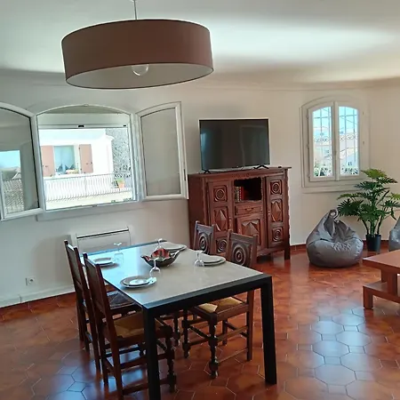 Les Grenadines Etage Meze